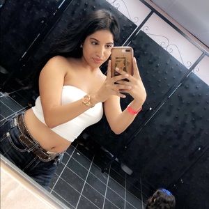 Meet your Posher, Alondra